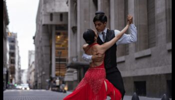 Terrain Tango: Dans prin aventuri în aer liber